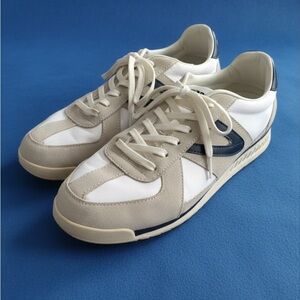 Men's Tretorn White and Blue Sneakers, size 8.5 (women’s size 10)